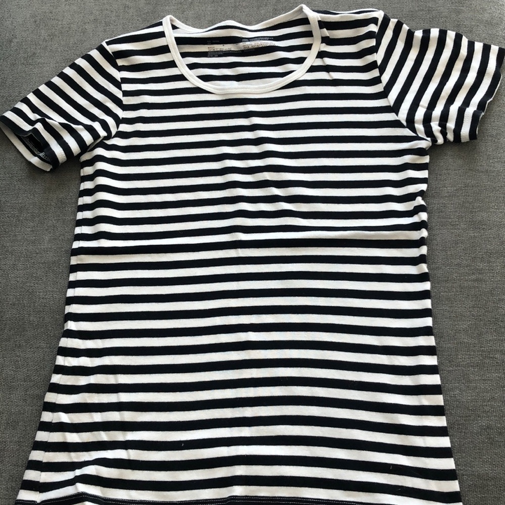 Uniqlo T shirt